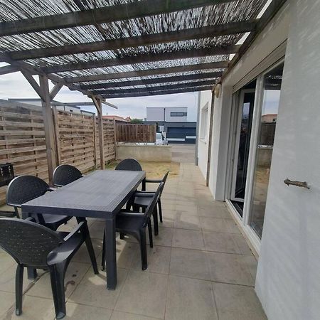 Bel Appartement Rez De Jardin Horbourg Exterior photo